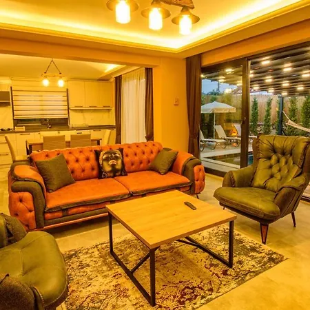 Soeguet 4 - 4 Bedroom With Jacuzzi In فيلة *