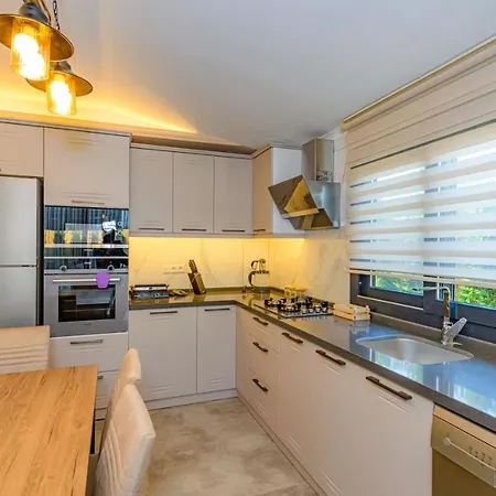 Soeguet 4 - 4 Bedroom With Jacuzzi In فيلة *