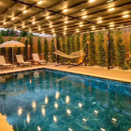 Soeguet 4 - 4 Bedroom With Jacuzzi In فتحية